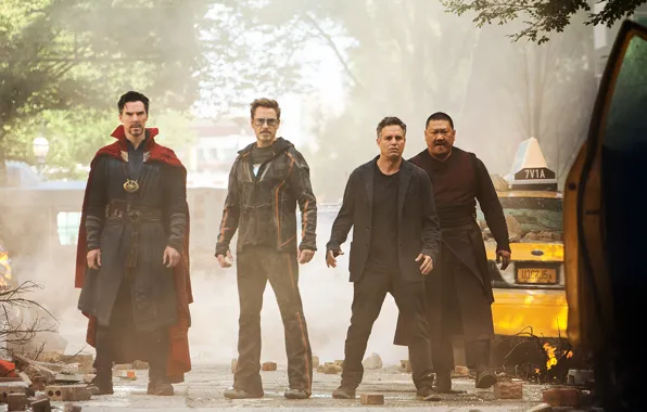 Картинка Benedict Cumberbatch, Mark Ruffalo, Tony Stark, Robert Downey, Doctor Strange, Bruce Banner, Avengers Infinity