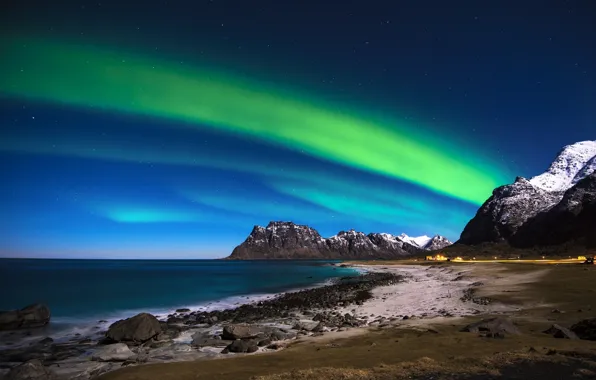 Картинка море, небо, горы, камни, побережье, северное сияние, Норвегия, Norway