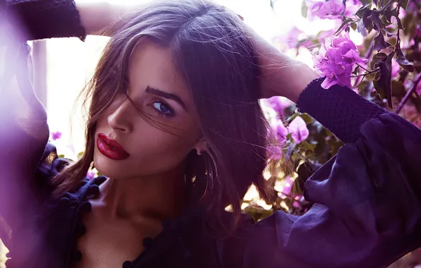 Картинка взгляд, девушка, цветы, поза, модель, макияж, красотка, Olivia Culpo
