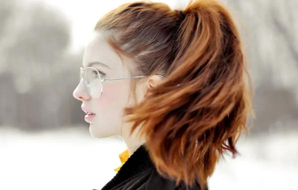 Картинка девушка, очки, профиль, Рыжеволосая, Ebba Zingmark