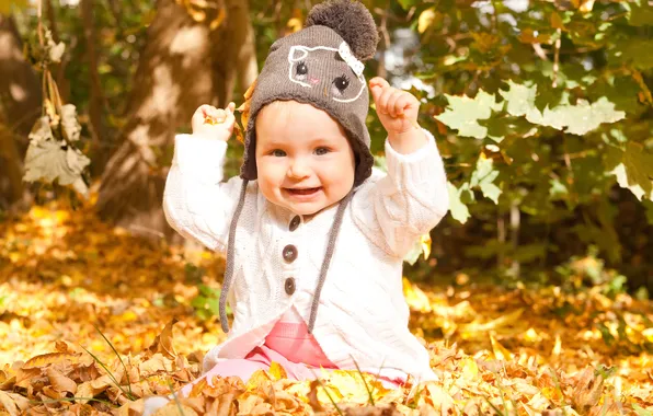 Картинка осень, листья, дети, улыбка, ребенок, малыш, шапочка