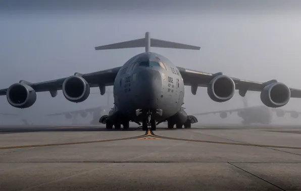 ВВС США, Boeing C-17 Globemaster III, американский военно-транспортный самолёт