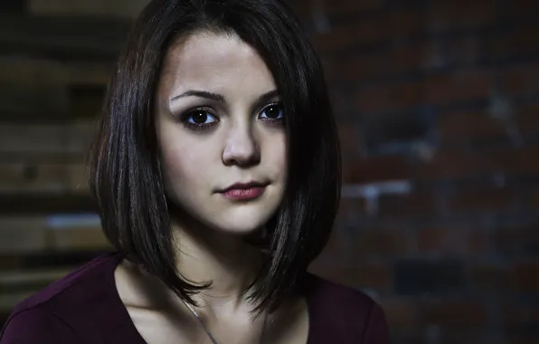 Лицо, актриса, Кэтрин Прескотт, Kathryn Prescott