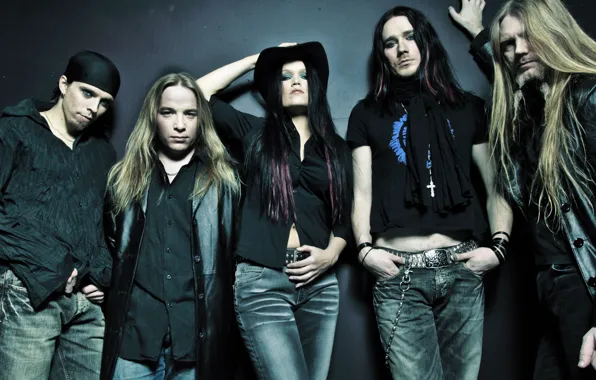 Девушка, шляпа, Nightwish, Marco, Jukka, Tuomas, Erno, Tarja