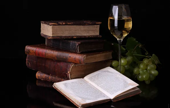Отражение, вино, бокал, книги, виноград, пища для ума