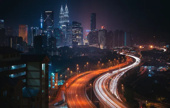 Картинка дорога, ночь, город, огни, Малайзия, Куала Лумпур
