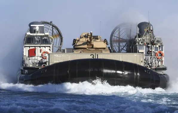 Танк, на воздушной подушке, LCAC, Десантный корабль