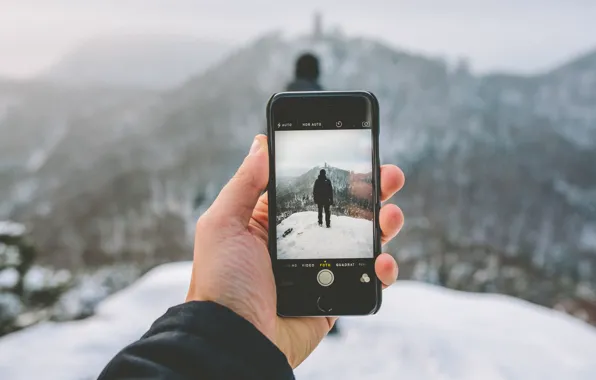 Зима, снег, пейзаж, горы, фотография, iPhone, рука, капюшон