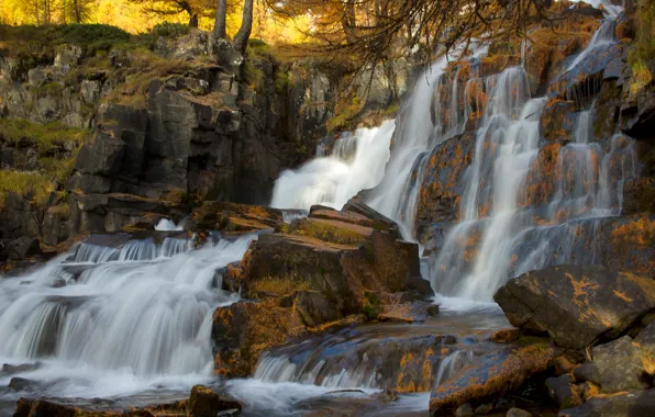 Картинка осень, лес, деревья, река, камни, скалы, водопад, поток