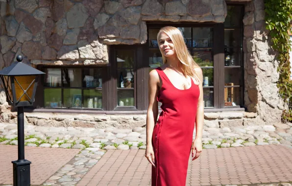 Модель, двор, блондинка, фонарь, Davina, Darina Nikitina