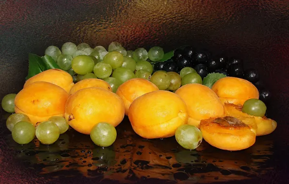 Картинка виноград, натюрморт, абрикосы, обои на рабочий стол, авторское фото Елена Аникина