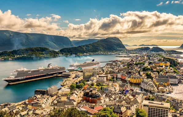 Картинка небо, облака, корабли, Норвегия, Norway, Ålesund, Олесунн