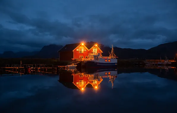 Горы, ночь, дом, отражение, причал, Норвегия, Norway, фьорд