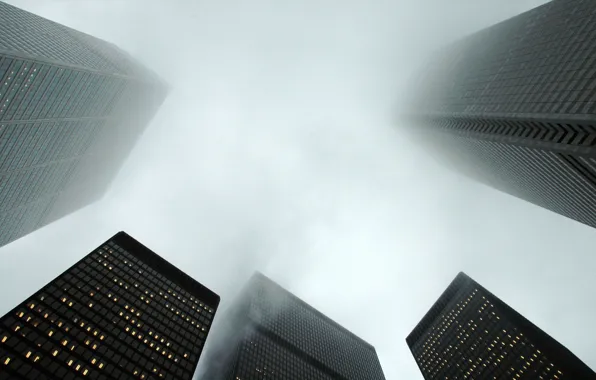 Картинка город, туман, дома, небоскрёбы