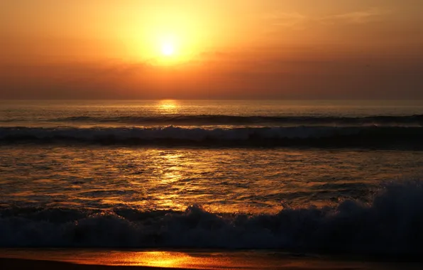 Картинка песок, море, волны, пляж, лето, небо, солнце, закат