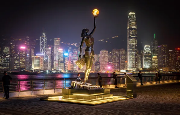 Картинка город, здания, Гонконг, вечер, освещение, фонарь, Китай, скульптура