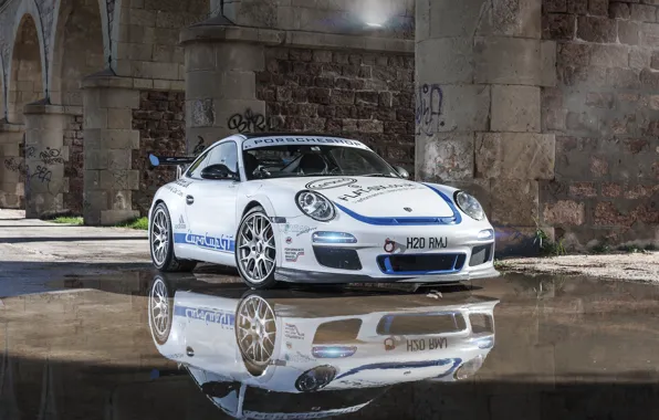 Картинка белый, отражение, 997, Porsche, white, спорткар, порше, Carrera S