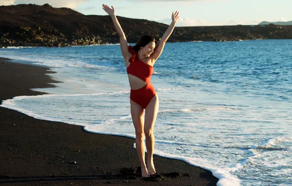 Bleach, ocean, model, awesome, brunette, gorgeous, photoshoot, posing