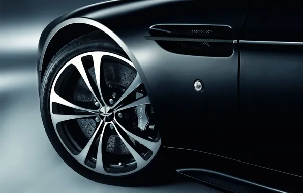 Aston Martin, черный, колесо