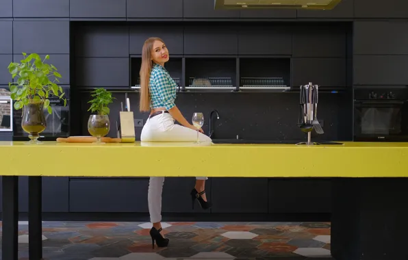 Ass, model, women, jeans, brunette, table, plants, hips