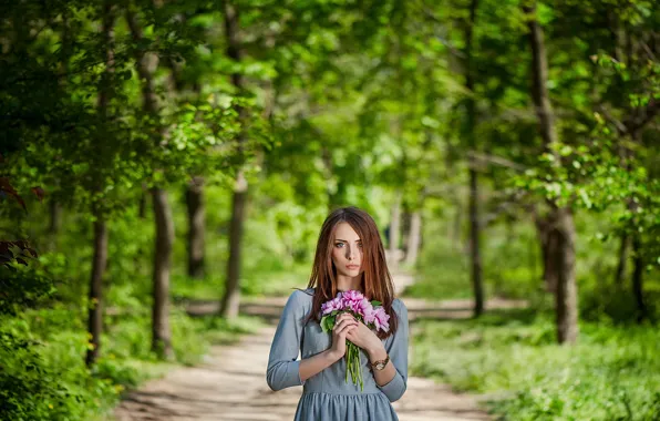 Картинка грусть, одиночество, букет, платье, аллея, Надя