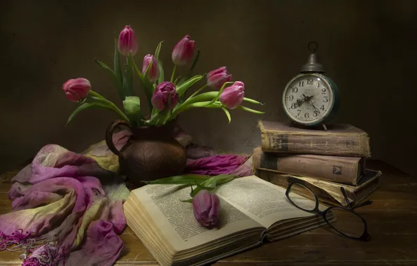 Цветы, часы, книги, шарф, будильник, очки, тюльпаны, ткань