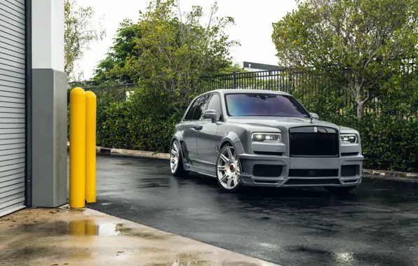 Картинка Rolls Royce, Water, Lights, SUV, Reflection, Luxure, Cullinan, Nardo Gray