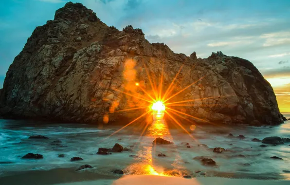 Картинка пляж, солнце, лучи, пейзаж, природа, океан, скалы, Калифорния