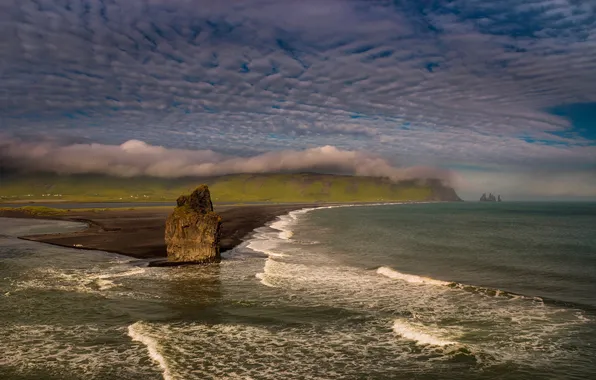 Море, небо, облака, скала, обрыв, берег