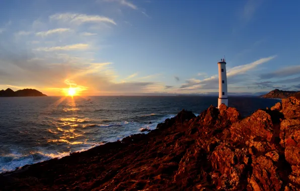 Картинка море, солнце, пейзаж, закат, природа, скалы, маяк, Испания