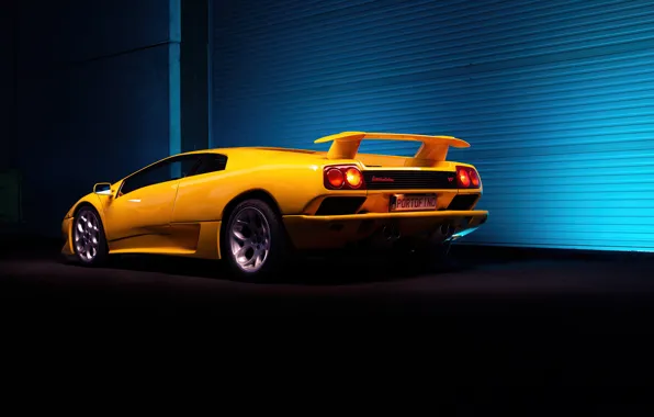 Картинка Lamborghini, supercar, yellow, Diablo, iconic, Lamborghini Diablo VT 6.0