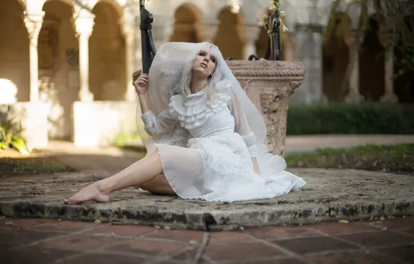 Девушка, поза, фон