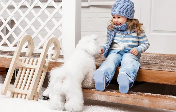 Картинка зима, снег, радость, шапка, ребенок, собака, лестница, девочка