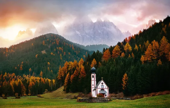 Осень, лес, горы, Альпы, церковь