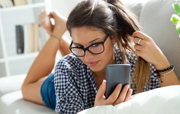 Картинка девушка, улыбка, фото, телефон