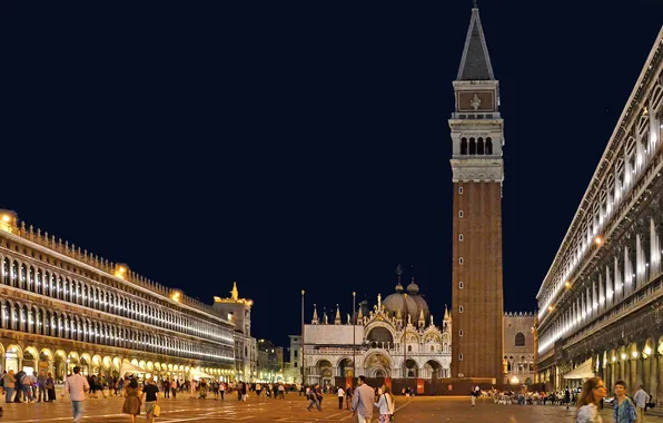 Картинка ночь, огни, люди, Италия, Венеция, кампанила, собор Святого Марка, площадь Святого Марка