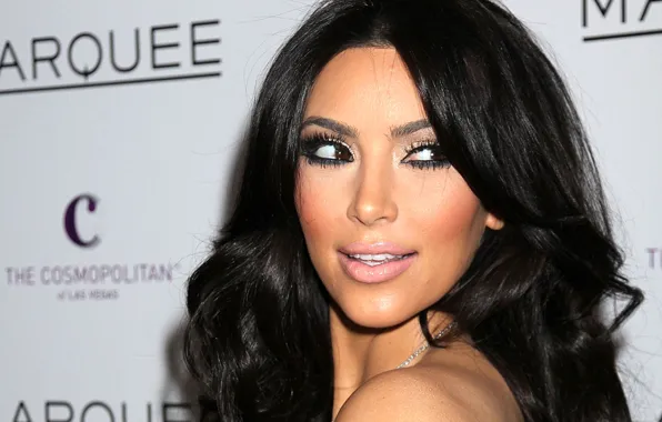 Взгляд, модель, актриса, брюнетка, Kim Kardashian