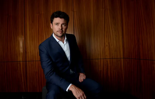 Фон, портрет, костюм, актёр, Карл Урбан, Karl Urban