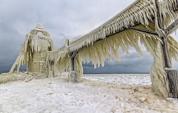 Стихия, маяк, лёд, мороз, озеро Мичиган, Lake Michigan