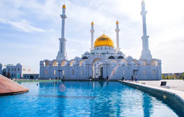 Люди, фонтан, мечеть, Казахстан, минарет, Астана
