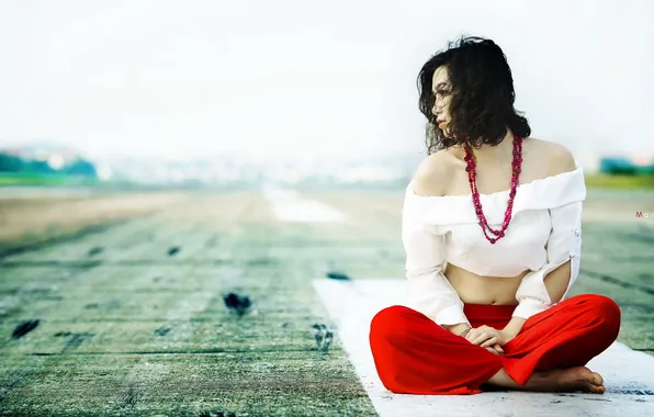 Дорога, девушка, настроение