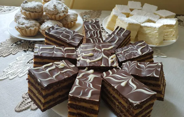 Cakes, sugar powder, cream cake