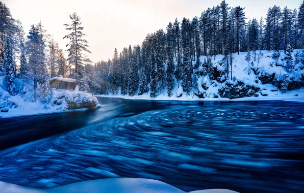 Картинка зима, лес, снег, деревья, река, избушка, домик, Финляндия