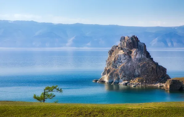 Картинка природа, озеро, Байкал, скала Шаман, Ольхон, мыс Бурхан
