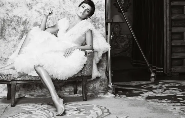Картинка модель, платье, актриса, брюнетка, черно-белое, в белом, фотосессия, Penelope Cruz