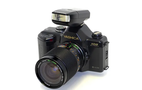 Макро, камера, Yashica 108 Multi Program