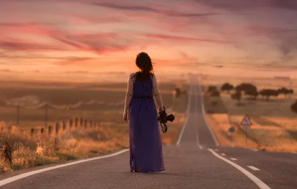 Картинка дорога, девушка, даль, фотоаппарат, Pedro Quintela