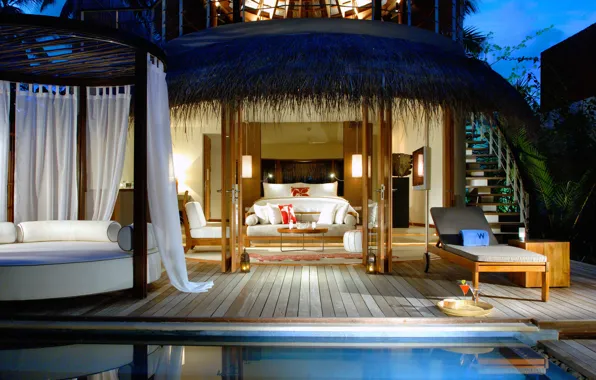 Pool, bungalows, living space