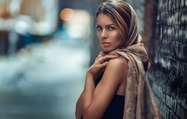 Взгляд, девушка, стена, шаль, Raed Ammari