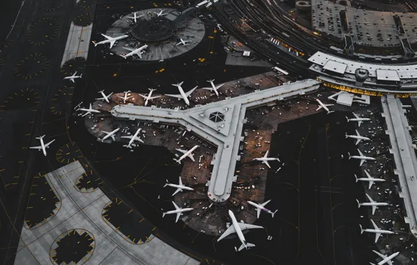 Самолеты, аэропорт, вид сверху